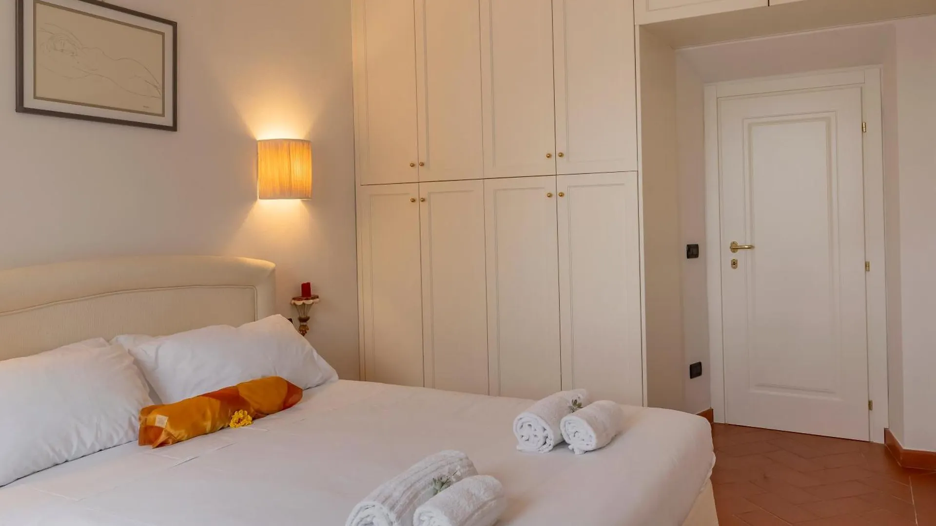 Lovely Florence Apartment